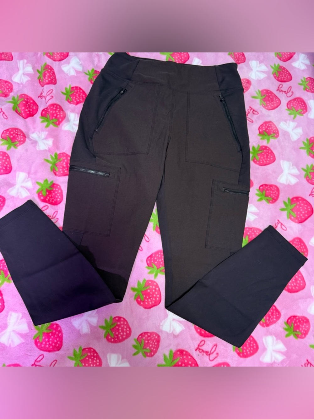 **Athleta Headlands Hybrid Cargo Tights Size 6 Black 6 Zip Pocket Hiking Legging